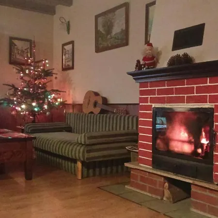 Appartamento Dom Na Kaszubach / House In Kashubia Stara Kiszewa